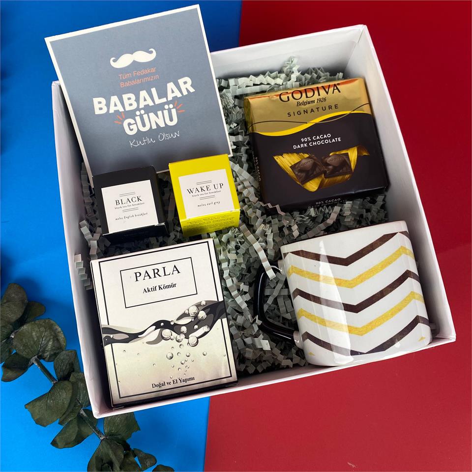Adventure Babalar Günü Hediye Kutusu